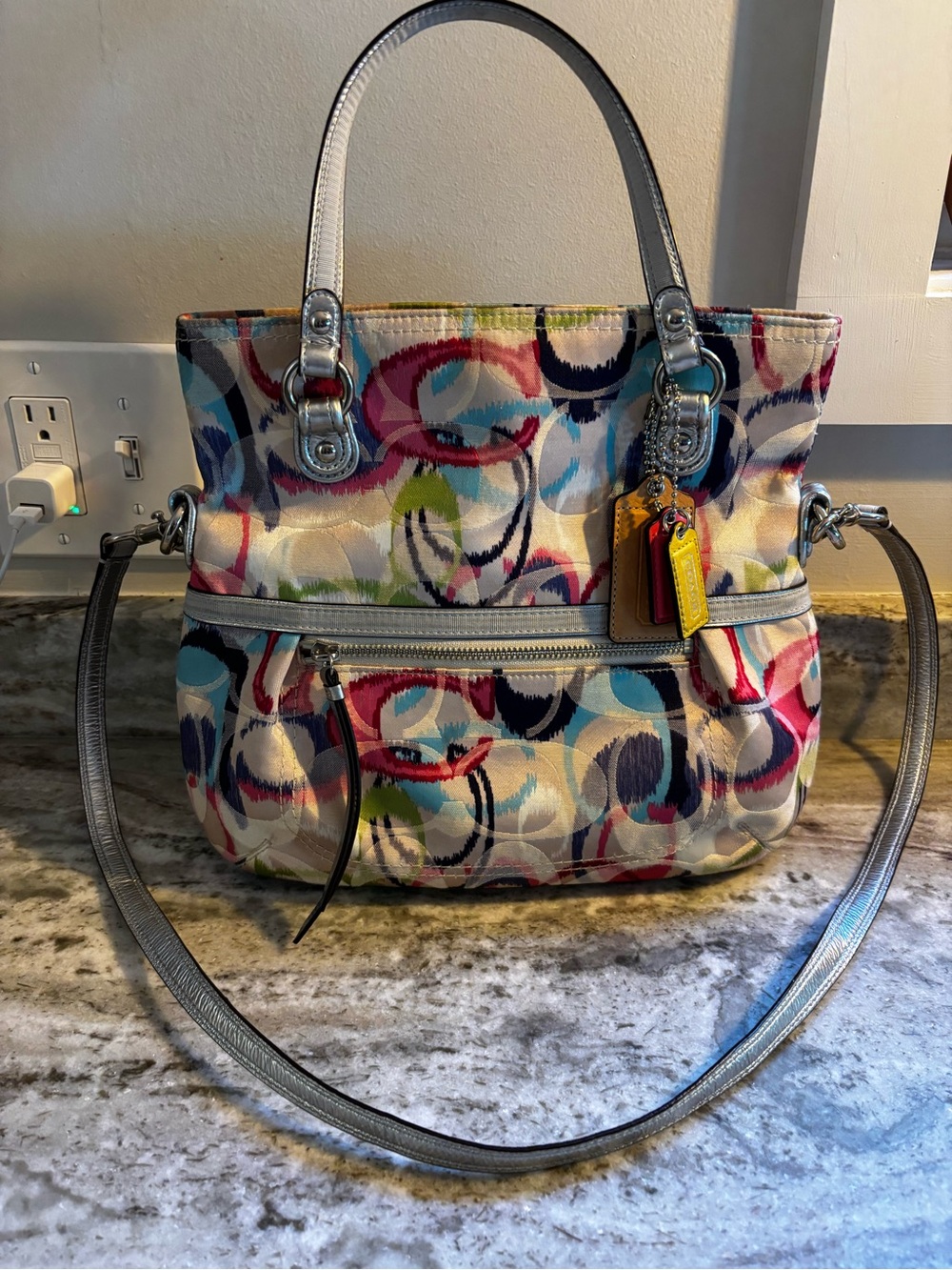 COACH Poppy Ikat Signature C Foldover Tote & Crossbody Bag (Style 19873). - Picture 10 of 10